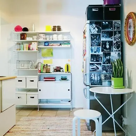 Cozy Home,2 Rooms,great Location!welcome!:) Διαμέρισμα